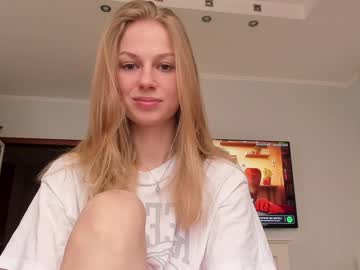 girl magic_couple13 image #6584913