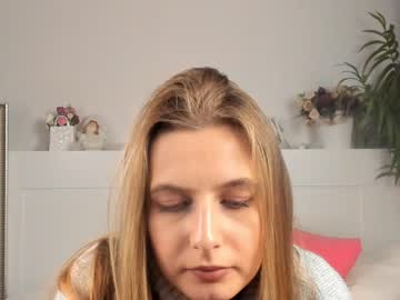 girl oliviasolis image #3512674