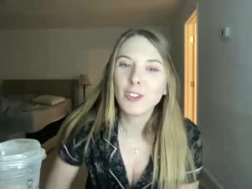 girl tpink95 image #1432319