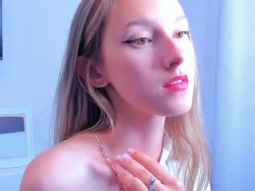 girl daisycast image #6958917