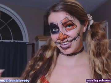 girl chroniclove image #5432571
