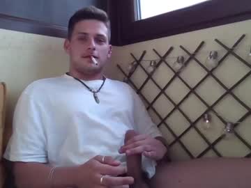 man roberto_twink1 image #4452992