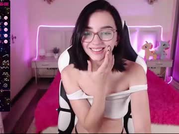 girl queen_kitty1818 image #2907363