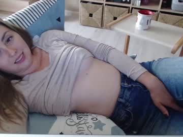 girl juicy_peach88 image #2533909
