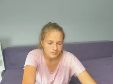 girl dina__di image #2549497