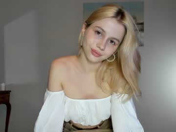 girl hi_popsy image #6229135