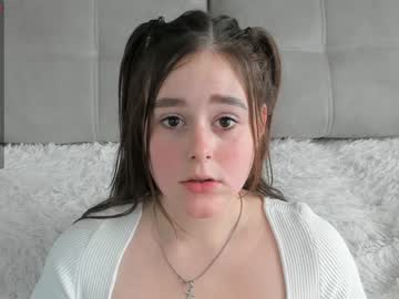 girl emilia_me image #1262178