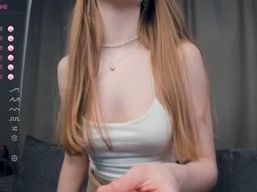 girl _magic_smile_ image #6704137