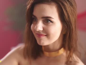 girl excitease image #2798834
