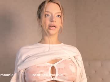 girl lesi_moonie image #6938610
