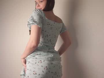girl helenmoors image #3946479