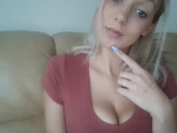 girl itwasnotaphasemom image #2787663