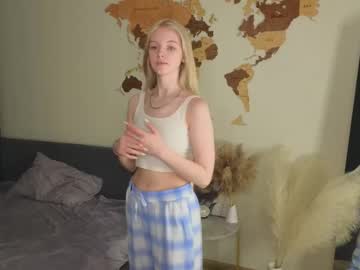 girl wildadearborn image #7022919