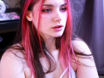 girl pinkncrazy image #3930538