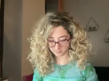 girl themissstevie image #4415468