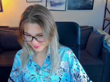 girl lisa_roses image #3322221