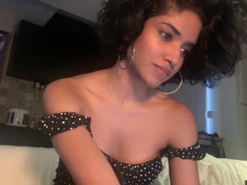 girl mariyya image #3879024
