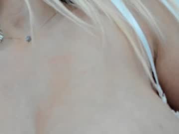 girl christine0990__ image #6740435