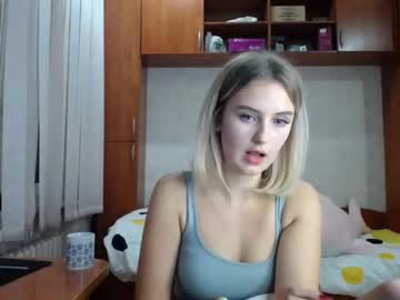 girl melena_shy image #124449