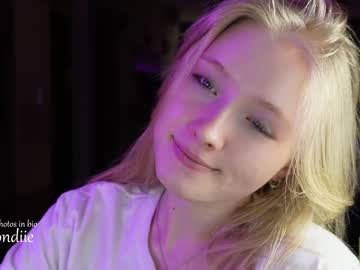 girl bestblondiiecb image #3825462