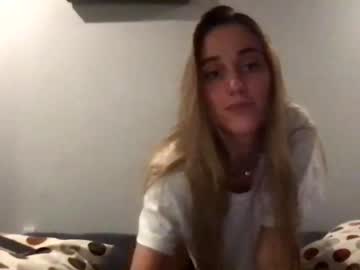 girl blondiebabbby420 image #2992130
