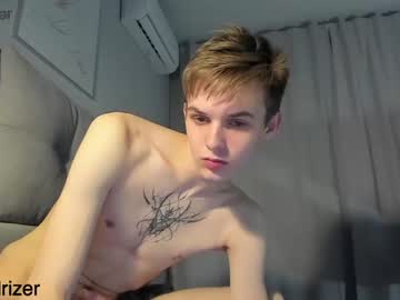 man horny_jerk_roy_prick2001 image #1280036