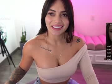 girl ashlyeroberts1 image #1982485