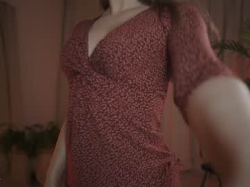 girl excitease image #4848460