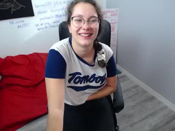 girl yourcrazyneightbor image #2578479