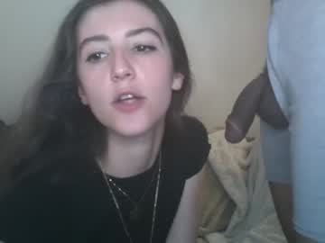 couple a_mariejuana69 image #4204292