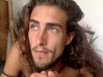 man coconanacam image #851740