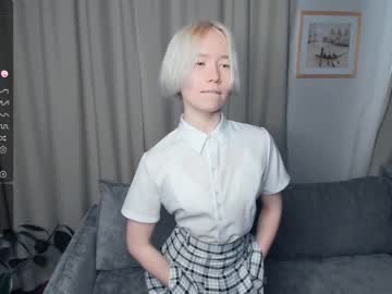 girl silvergloss image #5354972