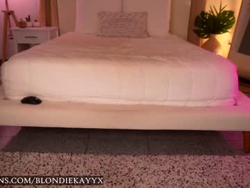 girl blondiekayy image #376306