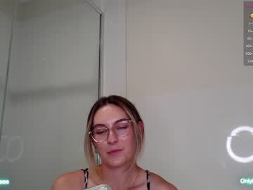 girl maree_eee image #3835286