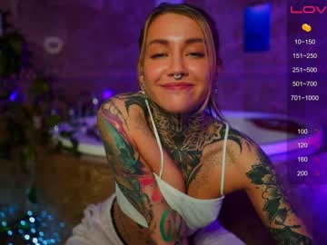 girl nickyneck image #3881554