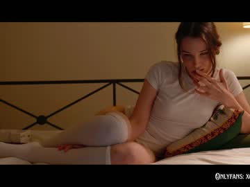 girl cinnabelle image #3177618