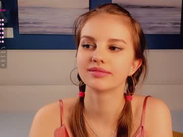 girl dollorrie image #1025354