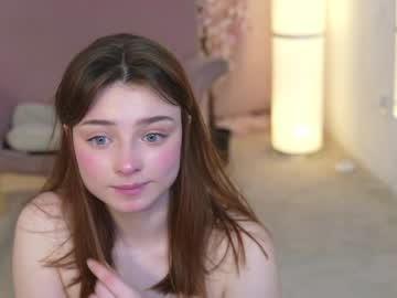 girl floret_joy image #6849396