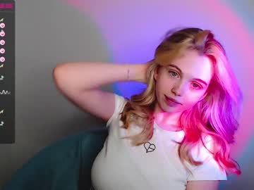 girl small_blondee image #4148922