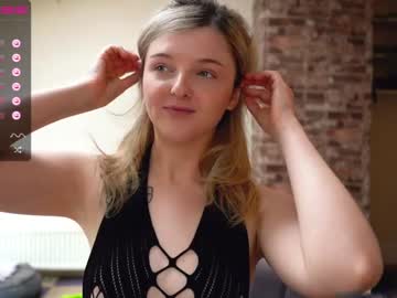 girl lucydelovely image #4895560