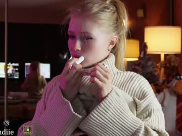 girl bestblondiiecb image #6049263
