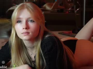 girl bestblondiiecb image #6276296