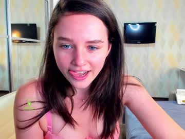 girl demurelixir image #2730099
