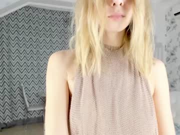 girl infinite_reality image #807816