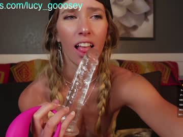 girl lucy_gooosey image #4694170