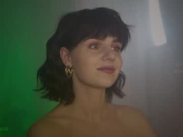 girl excitease image #1949962