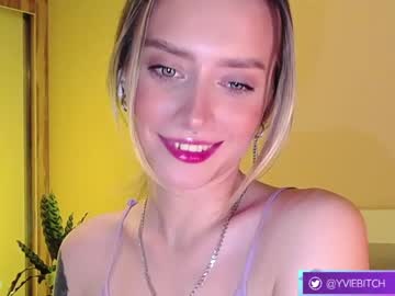girl _yvie_ image #3317953
