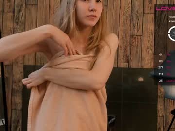 girl ambermillies image #5397859