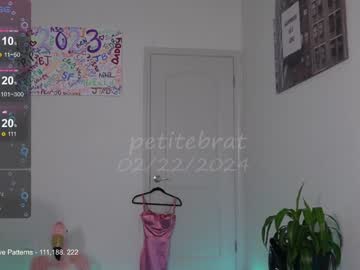 girl petitebrat image #6391486