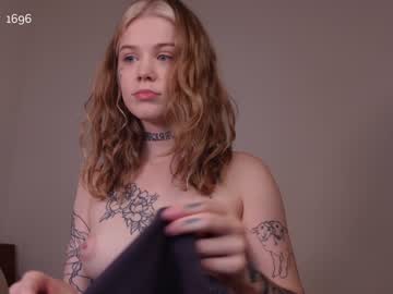 girl tendertainted image #2628847